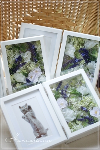 ご両親への贈呈品としてフレームアレンジメント