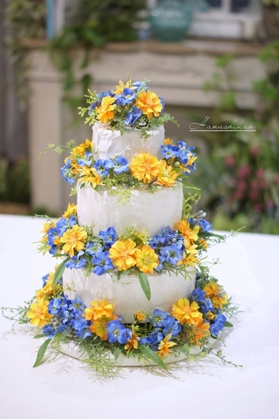 フェイクのウェルカムフラワーケーキ