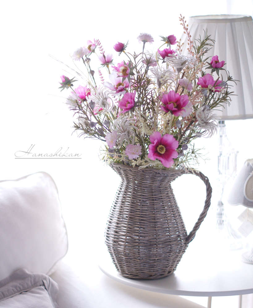 秋色第二弾 マンスリーアレンジメントのご紹介 花芝翫のつれづれアレンジメントブログ 東京 横浜 花芝翫hanashikan